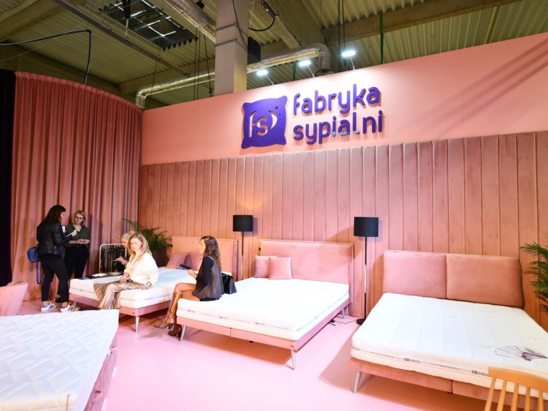 Warsaw Home, Fabryka Sypialni