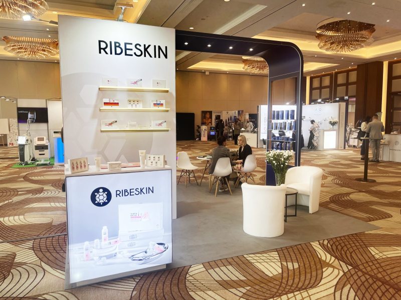 rental rent warsaw poland exhibition furniture counter counters coach carpet