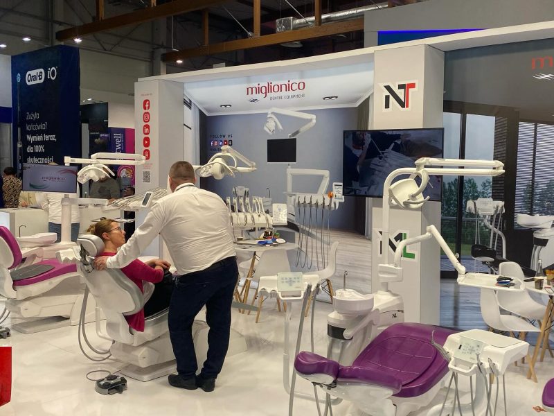 krakdent stoisko targowe kraków targi