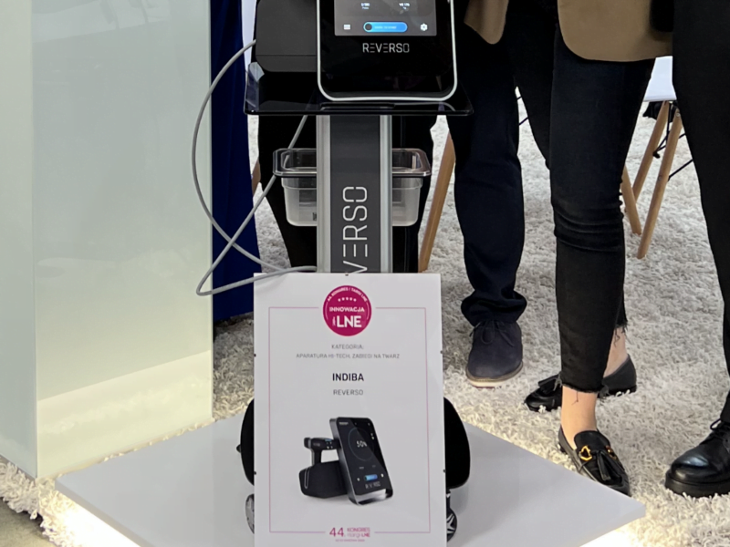 targi beauty rehabilitacja produkcja podestu z podświetleniem