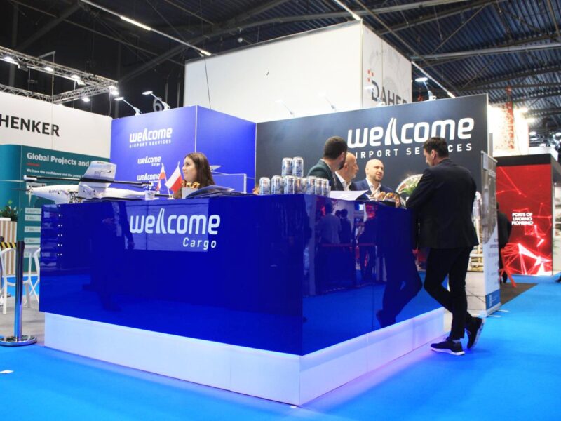 Modułowa zabudowa targowa na targach Breakbulk Europe w Rotterdamie, Holandia