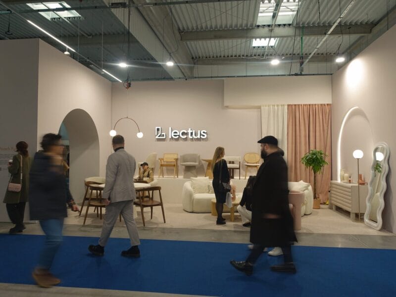 stand360 - Budujemy stoiska, które sprzedają