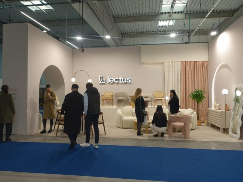 stand360 - Budujemy stoiska, które sprzedają