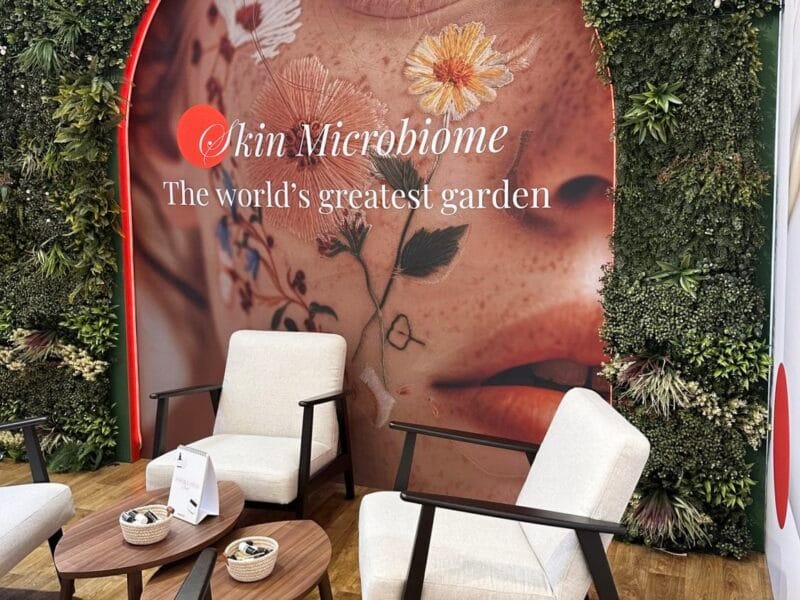 Indywidualne stoisko kosmetyczne