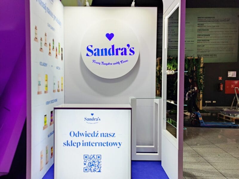 Furniture rental for exhibitions Poland Lodz See Bloggers Sandra Kubicka Matcha